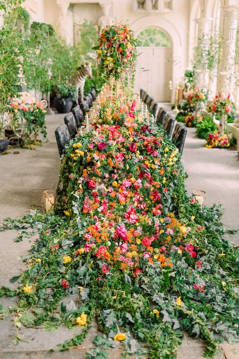 Aynhoe Park, Beautiful Wedding Centerpiece, Long Tables, Wedding Guest List, Long Table, Park Wedding, Park Weddings, Dreamy Wedding, Wedding Beauty