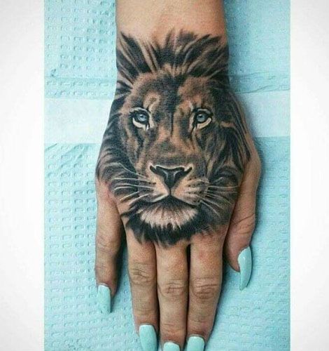 Lion Hand Tattoo, Tier Tattoo, Tattoo Diy, Lion Tattoos, Lion Head Tattoos, Hand Tats, Marvel Tattoos, Lion Tattoo Design, Hand Tattoos For Women