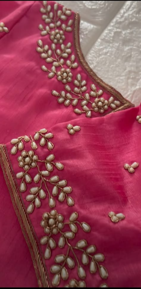 Beads Work Blouse, Blouse Design Simple, Simple Wedding Blouse Designs, Pink Blouse Designs, Latest Bridal Blouse Designs, Blouse Designs Catalogue, Zardosi Work, Best Blouse Designs, New Saree Blouse Designs