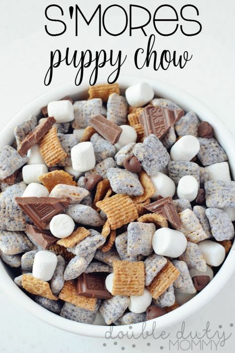 Smores Puppy Chow Recipe, Puppy Chow Mix, Puppy Chow Chex Mix Recipe, Chex Mix Puppy Chow, Muddy Buddies Recipe, Mix Chocolate, Puppy Chow Recipes, Chex Mix Recipes, Snack Mix Recipes