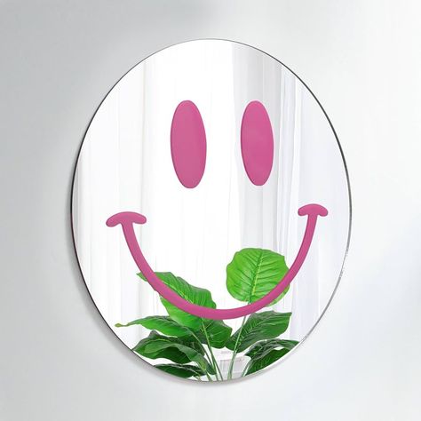 Dremisland Smiley Wall Mirror Preppy Room Decor Aesthetic Wall-Mounted Mirror Acrylic Decorative Self Adhesive Pink Funky Mirror Wall Decor for Teen Girls Bedroom Living Room Entryway Hallway : Amazon.co.uk: Home & Kitchen Dorm Room Decor Aesthetic, Funky Mirrors, Preppy Dorm Room, Girl Dorms, Preppy Decor, Preppy Bedroom, Teen Girl Room Decor, Room Decor Aesthetic, Girls Dorm Room