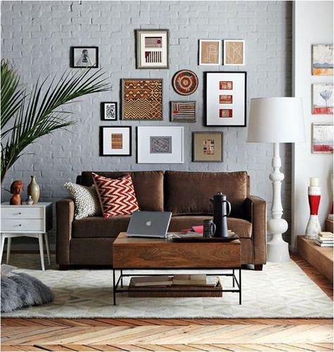 Humble Hues: The Five Best Colors for Sofas - France & Son - Medium Sofa Kulit, Brown Sofa Living Room, Brown Couch Living Room, Brown Leather Couch, Brown Leather Sofa, Casa Vintage, Brown Furniture, Trendy Living Rooms, Brown Living Room