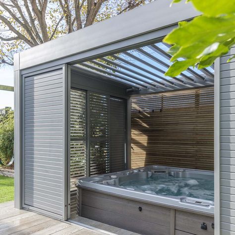 hot tub under pergola Whirpool Outdoor, Hot Tub Shelters, Small Hot Tub, Hot Tub Privacy, Outdoor Jacuzzi, Summer House Interiors, Decking Ideas, Hot Tub Room, Hot Tub Designs