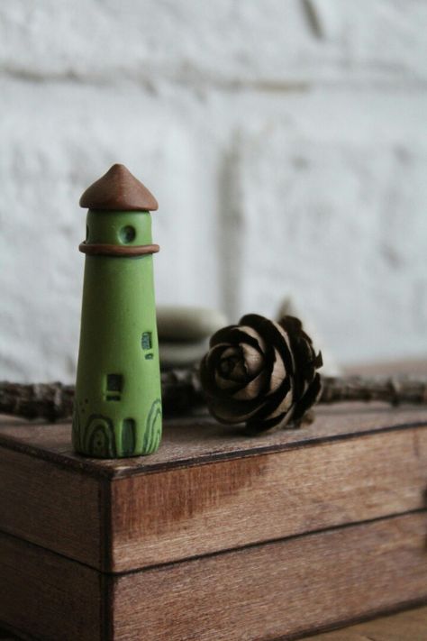 Polymer Clay Lighthouse, Clay Lighthouse, Clay Boat, Lighthouse Sculpture, Lighthouse Ceramic, Ceramics House, Bread Clay, Ceramic Lighthouse, Clay Nature