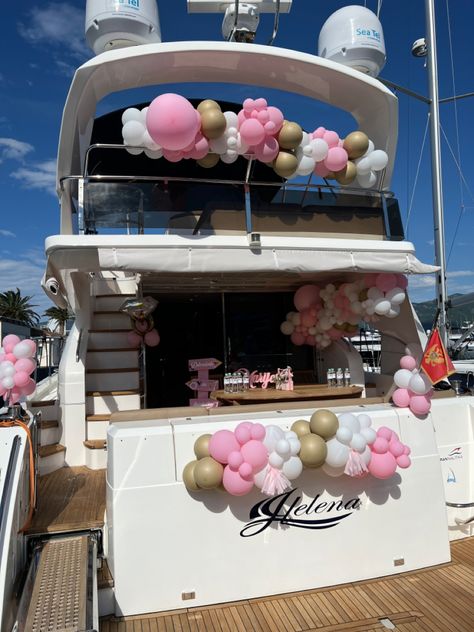 Yacht Balloon Decoration, Luxury Yacht Party, Bachelorette Party Balloons, Bachelorette Party Balloon, Anniversary Plans, Birthday Aesthetic, 20 Wedding Anniversary, Yacht Party, Boat Party