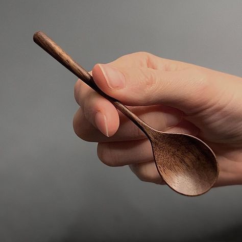 Wooden Spoon Design, Whittled Spoon, Wood Carving Spoon, Spoon Light, Walnut Dessert, Wood Kitchen Tool, Wooden Spoon Carving, Wooden Ladle, Handmade Wooden Spoons