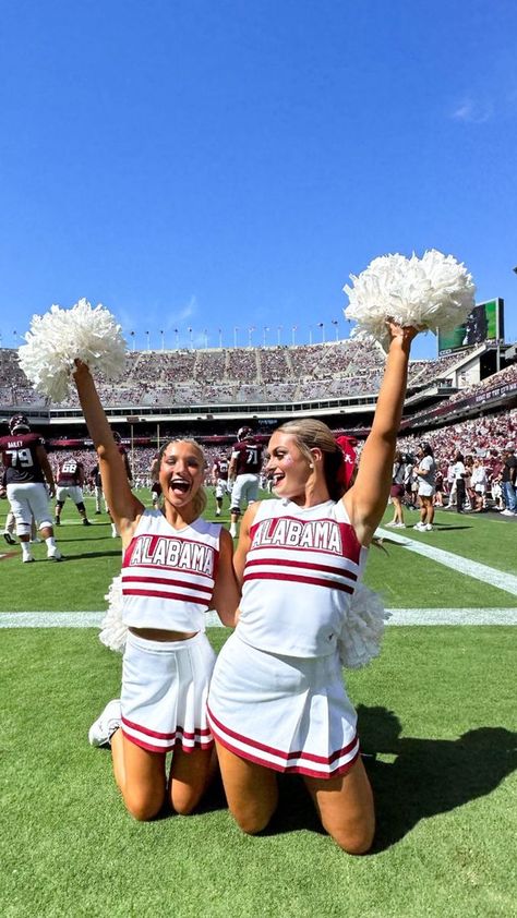 Stories • Instagram Game Day Poses Cheer, Football Game Cheer Pictures, College Cheer Poses, Fnl Picture Ideas, Football Cheer Pictures, Cheer Pics Poses, Individual Cheer Picture Poses, Highschool Pics, Gameday Poses