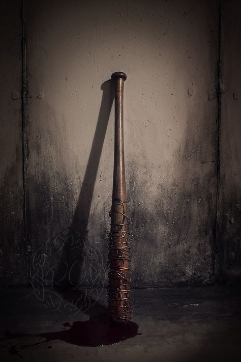 #TWD Lucille photo series for The Walking Dead season 7 mid-season premiere on February 12th.  Nerd decor and fan art photography. Lucille Twd, Carl The Walking Dead, Negan Lucille, Walking Dead Wallpaper, The Walkind Dead, Nerd Decor, Negan Walking Dead, Negan Twd, Walking Dead Art