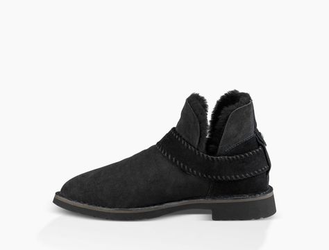 Ugg Mckay Boots, Ugg Mckay, Ugg Store, Everyday Boots, Mockneck Sweater, Classic Boots, Slipper Shoes, Chelsea Boot, Slipper Boots