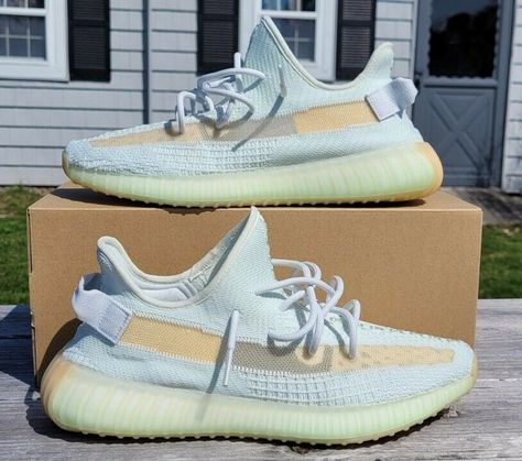 350 V2, Yeezy 350, Adidas Yeezy Boost 350, Yeezy Boost 350, Yeezy Boost, Adidas Yeezy, Adidas Yeezy Boost, Adidas Sneakers, Adidas