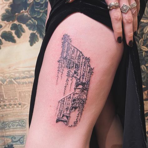 Orabouras Tattoo, Staircase Tattoo Design, Spiral Staircase Tattoo, Vintage Inspired Tattoos, Ruins Tattoo, Stairway Tattoo, Village Tattoo, Staircase Tattoo, Stairs Tattoo