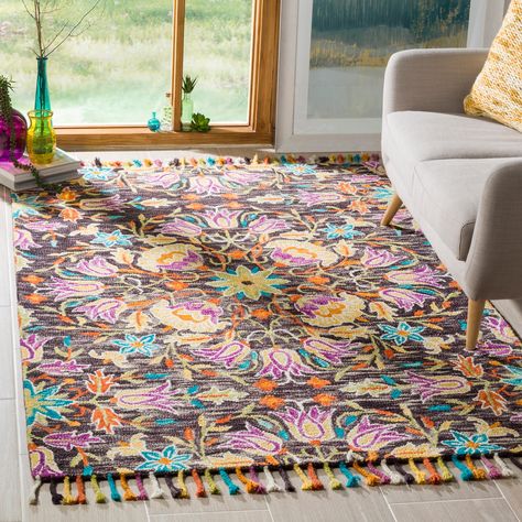 SAFAVIEH Handmade Aspen Lutie Boho Tribal Wool Rug - Bed Bath & Beyond - 22710580 Casual Home Decor, Floral Rugs, Bedroom Vibes, Rustic Chic Decor, Purple Area Rug, Rug Inspiration, Purple Area Rugs, Design Apartment, Busy City