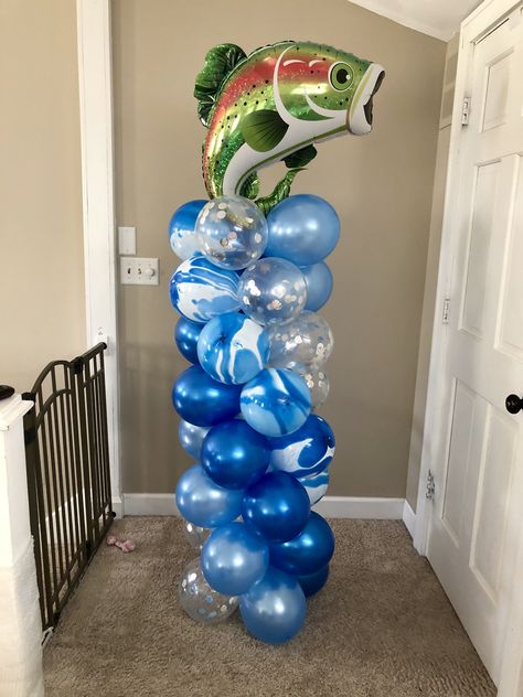 Ofishally One Balloon Garland, Bobber Birthday Party, Fishing Backdrop Party Ideas, Ofishally One Table Decorations, Fishing Party Balloons, Fish Retirement Party Ideas, Fishing Themed 50th Birthday Party, Fish Birthday Decorations, Fisherman Birthday Party Ideas