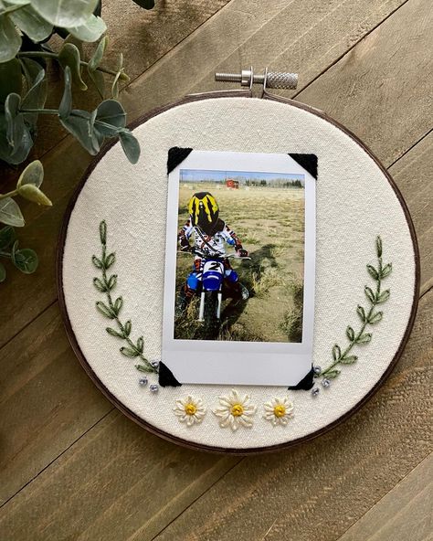 Embroidery For Polaroid, Embroidery With Photo Frame, Instax Embroidery Hoop, Embroidery Photo Hoop, Polaroid Embroidery Hoop, Embroidery Hoop Polaroid Frame, Embroidery With Polaroid, Instax Embroidery, Cross Stitch Photo Frame