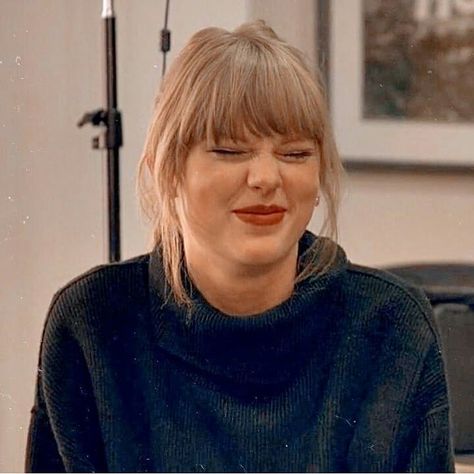 Fearless swiftie 🇧🇩 (Fan Acc) on Instagram: “The man MV coming tomorrow 😘😄 @taylorswift @taylornation . . . #taylorswift #taylor #swift #edits #taylorswift13 #taylornation #swiftie…” Nose Scrunch, The Nose, Bangs, Taylor Swift, Swift, Blankets, I Love You, Blonde, Love You