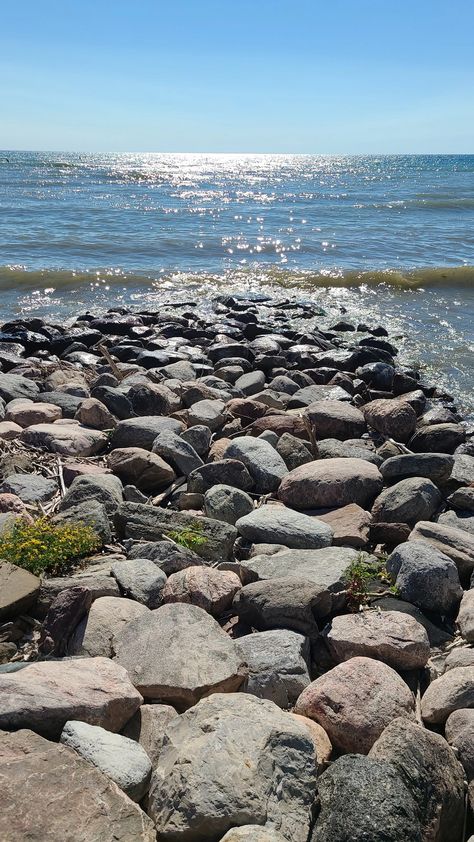 Lake Simcoe Ontario, Lakeside Park, Ontario Travel, Rocky Shore, Lake Ontario, Ontario, Rocky, Lake, Water