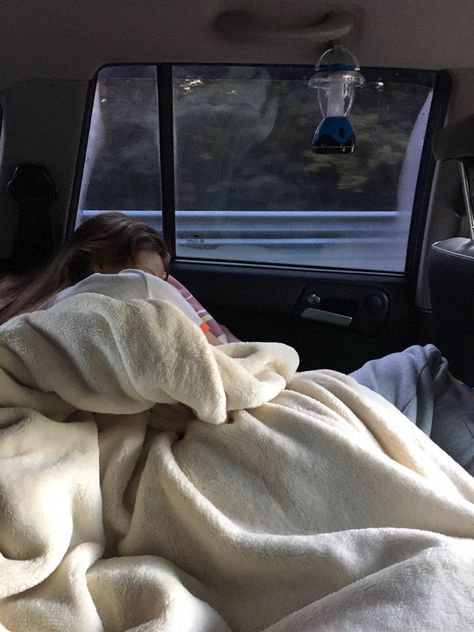 Road Car Sleeping Aesthetic, Sleeping In Your Car Aesthetic, Sleeping In Car Road Trips, Travel Aesthetic In Car, Sleep In Car Aesthetic, Travel By Car Aesthetic, Car Roadtrip Aesthetic, Sleeping In The Car Aesthetic, Travel In Car Aesthetic