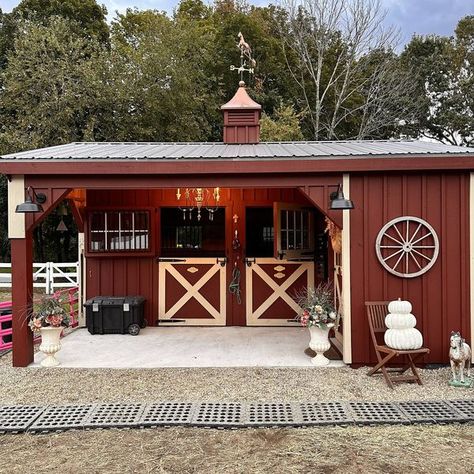 Barn, Tackroom & Trailer Design, DIY & Hacks | Had to move our 3 minis to our property so went with Horizon Structures barn | Facebook Small Tack Room, Barn Shed Ideas, Mini Horse Barn, Small Barn Ideas, Barn Stall Ideas, Simple Horse Barns, Dream Barn Stables, Small Horse Barns, Horse Shed