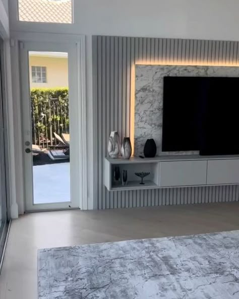 Modern Tv Room, Feature Wall Living Room, Tv Unit Interior Design, Wall Tv Unit Design, Latest Living Room Designs, Home Hall Design, Interior Design Your Home, Tv Room Design, Hall Interior Design