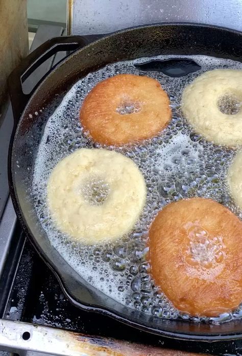 Essen, Gluten Free Donuts Fried, Best Gluten Free Flour, Dairy Free Donuts, Gluten Free Donut Recipe, Chemistry Project, Gluten Free Flours, Beings Of Light, Gluten Free Doughnuts