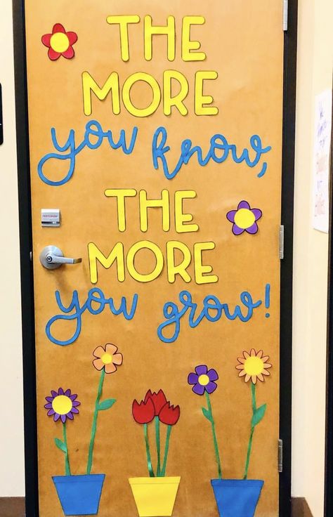 Spring Classroom Door When We Learn We Grow Classroom Door, 1st Grade Classroom Door Ideas, Spring Classroom Decorations Wall Decor, Year Round Classroom Door Ideas, Classroom Wall Decoration, Simple Door Decorations Classroom, Classroom Welcome Door, Pre K Door Ideas, Classroom Garden Theme