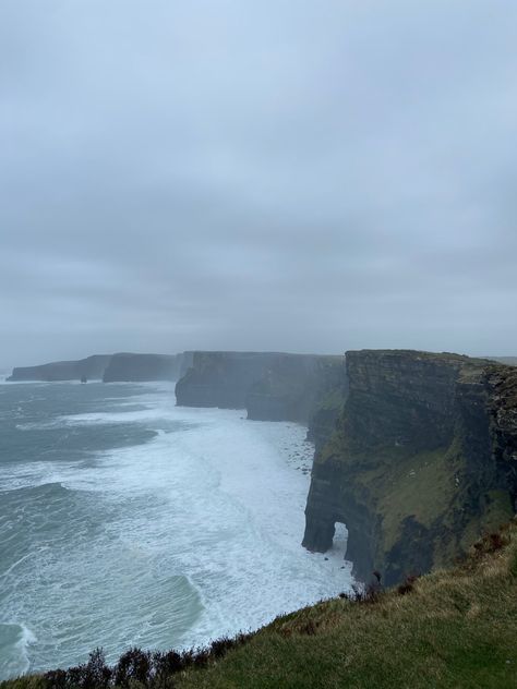 Ireland Aesthetic Vintage, Limerick Ireland Aesthetic, Ireland Dark Aesthetic, Ireland Aesthetic Dublin, Dublin Astethic, Dublin Aesthetic Outfits, Dublin Aesthetic Girl, Living In Ireland, Ireland Travel Aesthetic