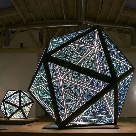 Portals, An Incredible Series of LED Icosahedron (20 Sided) Sculptures Made Up of Equilateral Triangles Led Infinity Mirror, Fractal Geometry, Infinity Mirror, Salon Art, New Media Art, Light Sculpture, Art Installation, Luminaire Design, Light Installation