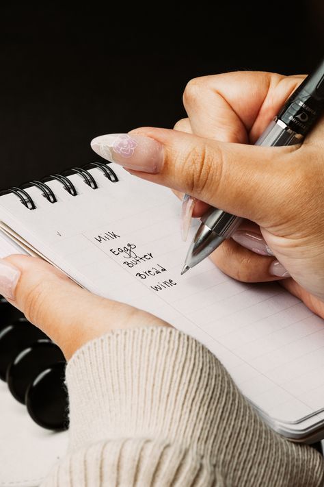 Notepad Aesthetic, Pen Aesthetic, Notepad And Pen, Paper Desk, Transparent Sticky Notes, Sour Grapes, Functional Desk, Leather Planner, Luxury Stationery