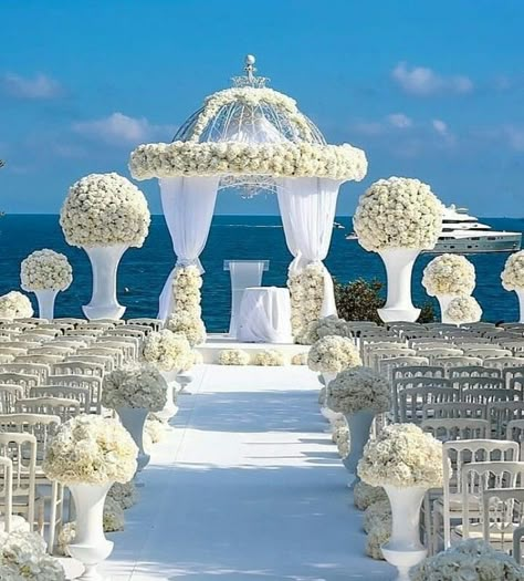 Beautiful outdoor wedding idea Beach Wedding Setup, Mexico Luxury, Lebanese Wedding, Dream Wedding Reception, Dj Wedding, Wedding Decors, Dream Beach Wedding, Wedding Stage Design, Dream Wedding Decorations