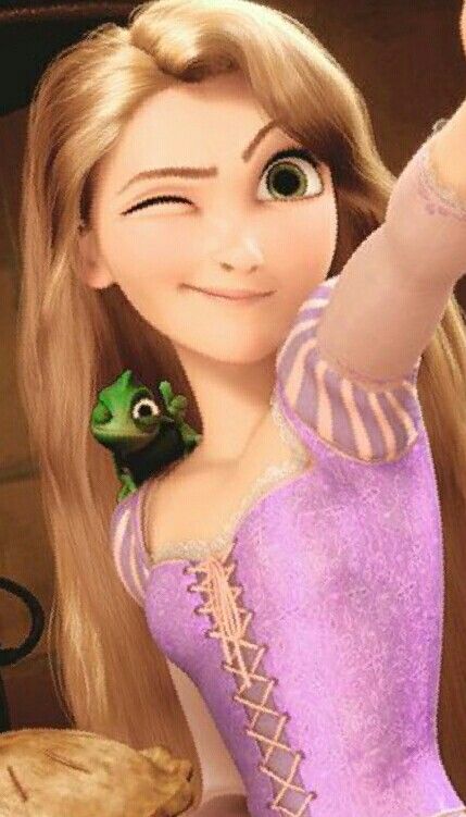 Rapunzel selfie. By me Rapunzel Characters, Tangled Pictures, Tangled Movie, Tangled 2010, Rapunzel And Eugene, Disney Princess Images, Flynn Rider, Princess Rapunzel, Tangled Rapunzel