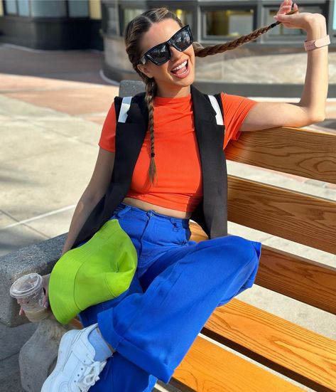 7 Best Goofy Disneybound Outfit Ideas - That Disney Fam Disneyland Costume Ideas, Goofy Outfit Ideas, Pixar Outfit Ideas, A Goofy Movie Costume, Goofy Disneybound, Lilo Disneybound, Diy Disney Outfits, Vintage Disney Outfits, Couples Disneybound