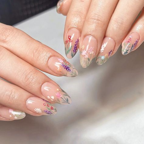 Summer Acrylic Nails, March 16, Fire Nails, Floral Nails, Spring Garden, Wedding Nails, Nail Artist, Trendy Nails, Floral Painting