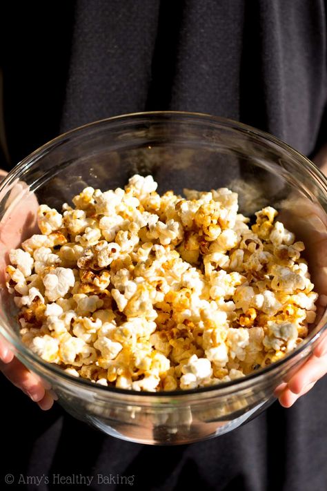 Corn Recipes Healthy, Popcorn On The Stove, Coconut Oil Popcorn, Kettle Corn Recipe, Kettle Corn Popcorn, Healthy Popcorn, Corn Snacks, Best Popcorn, Popcorn Kernels