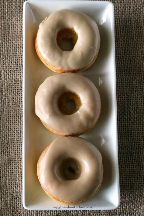 Dairy Free Donuts, Gluten Free Donut Recipe, Gluten Free Doughnuts, Maple Donuts, Lactose Intolerance, Pain Sans Gluten, Glazed Donuts, Gluten Free Donuts, Tofu Scramble