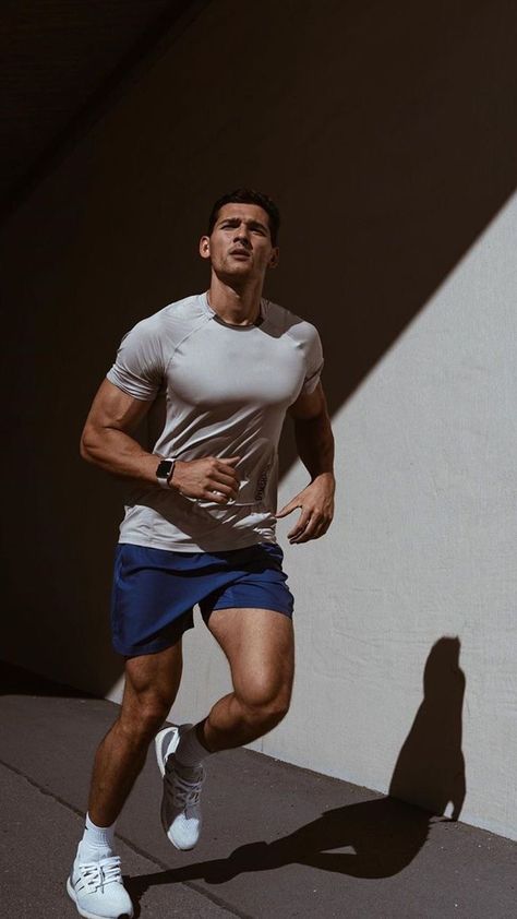 Mens Workout Outfits, Mens Gym Outfits, Running Outfit Men, Male Fitness Photography, Sporty Outfits Men, Gym Athleisure, Gym Wear Men, Sportswear Outfits, Outfit Gym