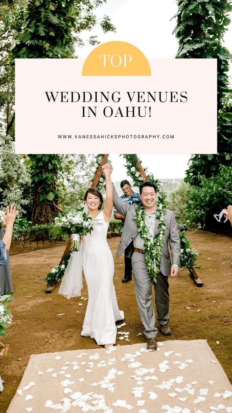 Getting Married in Hawaii? Check out today's blog to see my top wedding venues in Oahu! Small Hawaii Wedding, Hawaii Wedding Venues, Married In Hawaii, Hawaii Wedding Dress, Oahu Wedding Venues, Hawaii Beach Wedding, Wedding Venues Hawaii, Hawaii Wedding Photography, Wedding Transportation