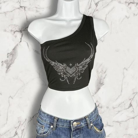 one-shoulder rhinestone crop top

*brand new* size small y2k black off the shoulder tube top with rhinestone heart & wings graphic print detailing. true to size and a bit stretchy. it’s in perfect condition & has never been worn. message me if you have any questions 💕

M4A #y2k #grunge #urban #rhinestone #croptop vintage inspired grunge silver cropped Rhinestone Crop Top, Heart Wings, Heart With Wings, Rhinestone Heart, Y2k Black, Y2k Grunge, Tube Top, Crop Tops Women, Off The Shoulder