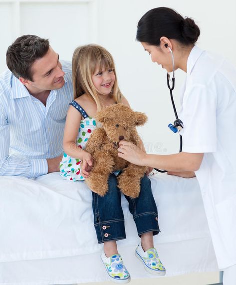 Female doctor playing with a child patient. In the hospital , #AFF, #playing, #doctor, #Female, #hospital, #patient #ad Hospital Photo Ideas, Family Medicine Doctor, Children Doctor, Child In Hospital, Child In Hospital Bed Aesthetic, Kids Playing Doctor, Doctor Female, Doctor And Patient, Sick Children In Hospital