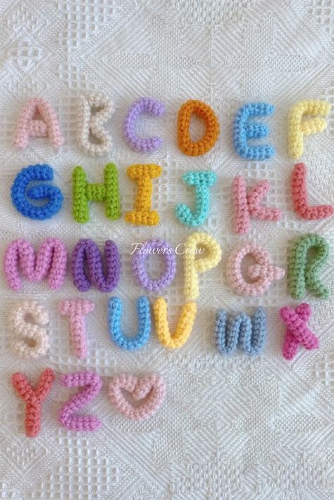 crochet letters Letter Crochet, Embroidery Letters On Crochet, Crochet Letter Keychain, Crochet Chain Letters, Crochet Alphabet Keychain, Crochet Initials Letters, Crochet Uppercase Letters, Crochet Alphabet Letters, Crochet Letters Pattern