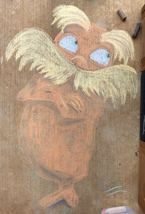 Sidewalk Chalk Art Ideas Aesthetic, Lorax Chalk Art, Sidewalk Art Ideas Street Painting, Earth Day Chalk Art, Things To Make With Chalk, Chalk Art Animals, Character Chalk Art, Easy Chalk Drawings Ideas, Calk Ideas