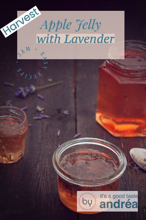 Making your own apple and lavender jelly is very easy. And especially if you have some fresh apples left, a must. The sweet apple caramel flavor with the floral lavender combined in a creamy jam. A real taste sensation! Lavender Jelly, Lavender Jam, Apple Pie Ice Cream, Apple Jelly, Culinary Lavender, Apple Jam, Granola Breakfast, Foraged Food, Jelly Recipes