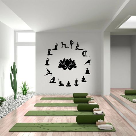 Home Gym Wall Decor, Yoga Studio Design Ideas, Yoga Studio Interior, Sala Yoga, Yoga Room Design, Studio Sign, Home Yoga Room, Gym Wall Decor, Studio Pilates