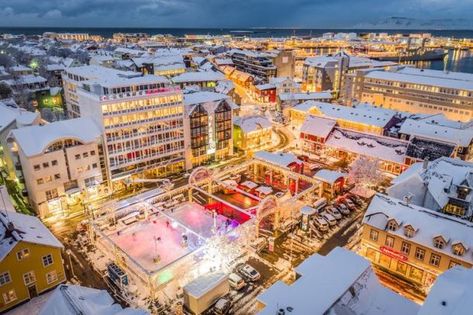 Golden Circle tour here. Iceland Christmas, Europe In December, Nordic Travel, Iconic Pictures, Treehouse Hotel, Best Christmas Markets, Relaxing Travel, Iceland Reykjavik, Europe Winter