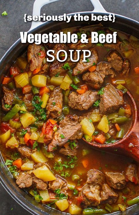 This Vegetable Beef Soup is packed with veggies, tender beef, and potatoes in a tomato beef broth. This easy Vegetable and Beef Soup comes together in one pot. Beef Soup Crockpot, Veg Beef Soup, Beef Veggie Soup, Easy Vegetable Beef Soup, Homemade Vegetable Beef Soup, Beef Soup Recipes, Veg Soup, Easy Vegetable, Vegetable Beef Soup