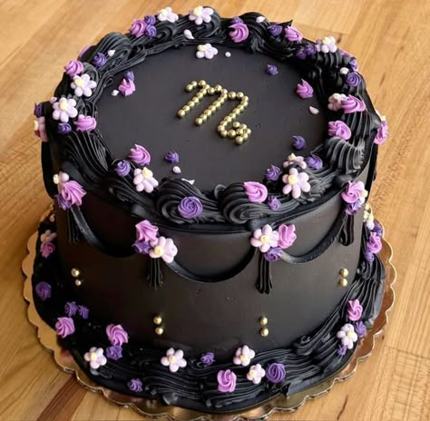 Sarcastic Cake Ideas, Black And Blue Cake Ideas Birthdays, Purple And Black Themed Birthday Party, Black Theme Cake, Cake Designs Black, Scorpio Cake, Gothic Birthday Cakes, Scorpio Szn, Gothic Cake