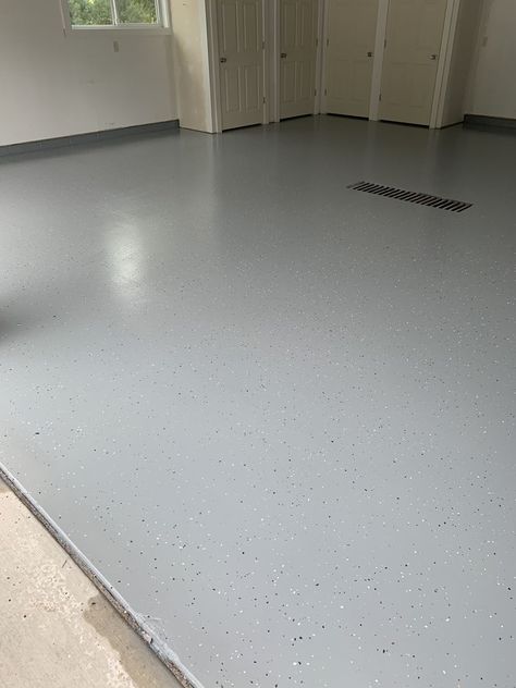 Polyaspartic Epoxy Garage Flooring in Isanti, MN. This Isanti, MN garage floor was done in steel grey General Polymers resin and top coated with an ultra durable polyaspartic to provide an even more resilient floor than the standard epoxy application. Affordable Bathroom Remodel, Garage Boden, Concrete Garage, Epoxy Floors, Garage Floor Epoxy, Garage Renovation, Garage Flooring, Epoxy Flooring, Resilient Flooring