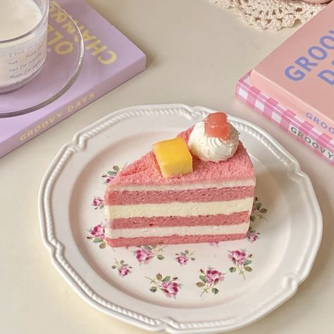 Pink Foods, Clothing Haul, E Dawn, Pastel Pink Aesthetic, Aesthetic Pinterest, Kawaii Food, Cute Desserts, Breakfast Dessert, Cafe Food