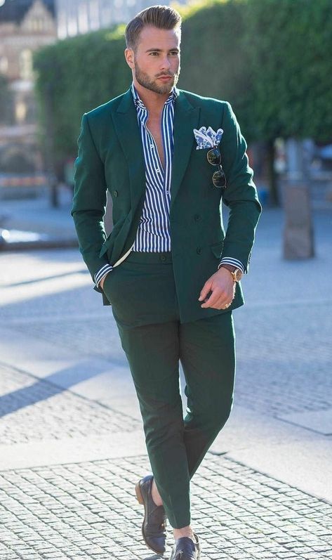 Green Suit Outfit Men, Green Mens Suit, Mens Suit For Wedding, Suits Green, Green Suit Men, Tuxedo Wedding Suit, Suit For Wedding, Cocktail Wear, Stylish Suit