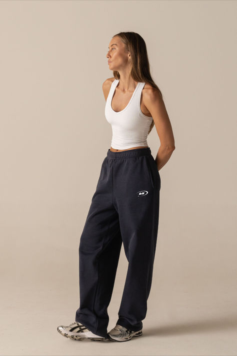 Our Star Training Straight Leg Sweatpants are made with premium heavy fleece fabric with a relaxed fit & soft feel. Sweatpant Outfits, Straight Leg Sweatpants, College Fits, Airport Outfit, Spring 2024, Straight Leg Pants, The Star, Fleece Fabric, Straight Leg