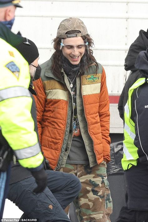 Orange Puffer Jacket, Timmy T, Black Curly, Timothee Chalamet, Film Serie, Jennifer Lawrence, Leonardo Dicaprio, In Boston, On Set